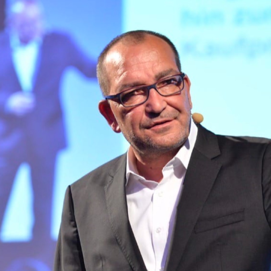 Portrait von Karsten Brocke